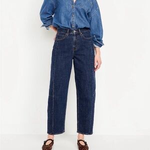 Old Navy High-Waisted Barrel Ankle Jeans